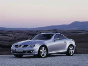 �����Z�f�X�E�x���c SLK�N���X �}�C�i�[�`�F���W �̃t�����g