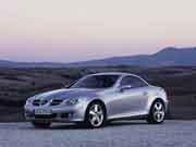 �����Z�f�X�E�x���c SLK�N���X �}�C�i�[�`�F���W �̃t�����g