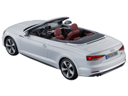 アウディ A5カブリオレの画像2