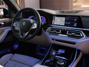 ＢＭＷアルピナ XB7の画像3