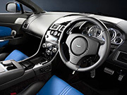 アストンマーティン V8の画像3