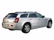 クライスラー 300Cツーリングの画像2