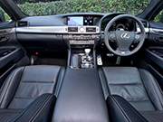 レクサス LSハイブリッドの画像3