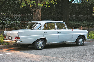 MERCEDES-BENZ 190